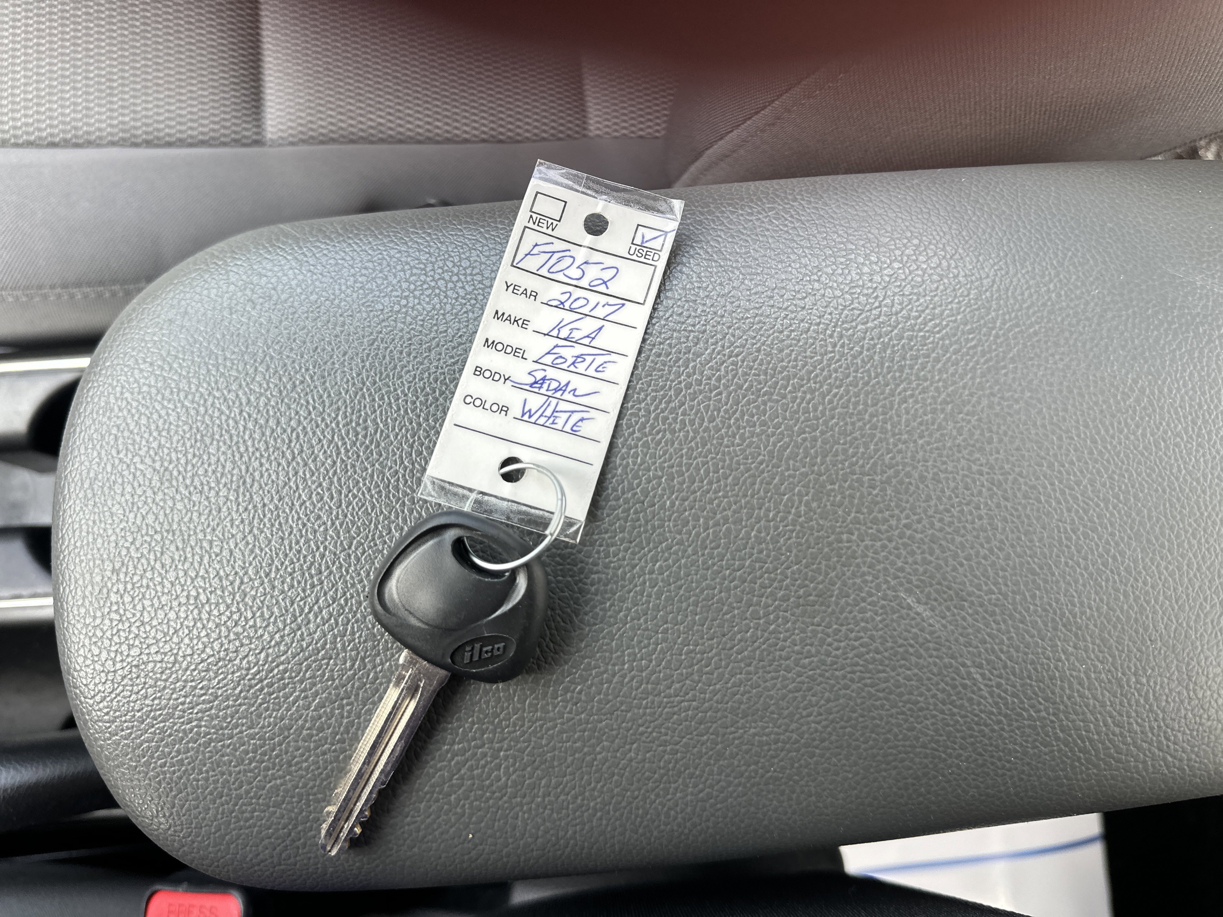 Used 2017 Kia Forte LX image 18