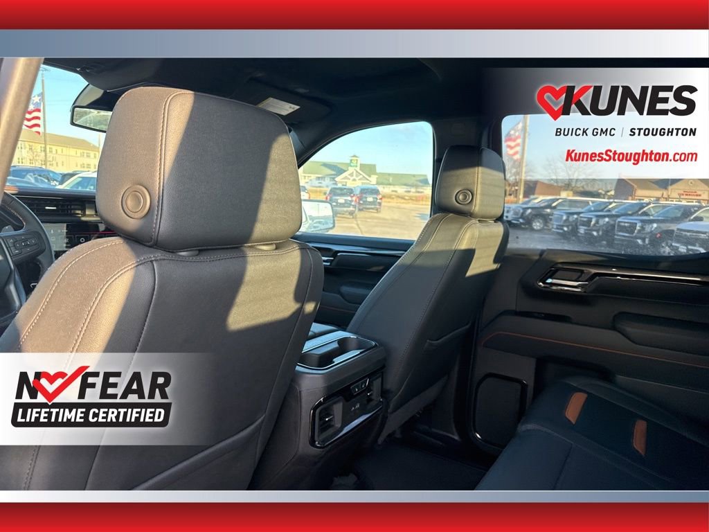 Used 2025 GMC Sierra 1500 AT4 image 33