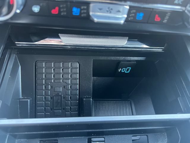Used 2023 Ford F250 Lariat w/ Sport Appearance Package AWD/4WD image 18