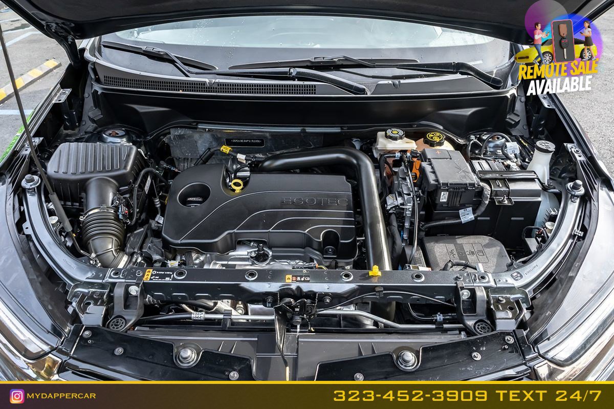 Used 2023 Chevrolet Equinox RS FWD image 19