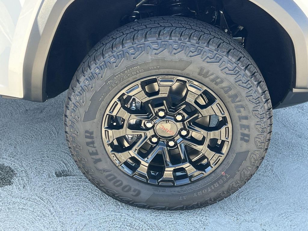 New 2026 GMC Canyon Elevation image 31