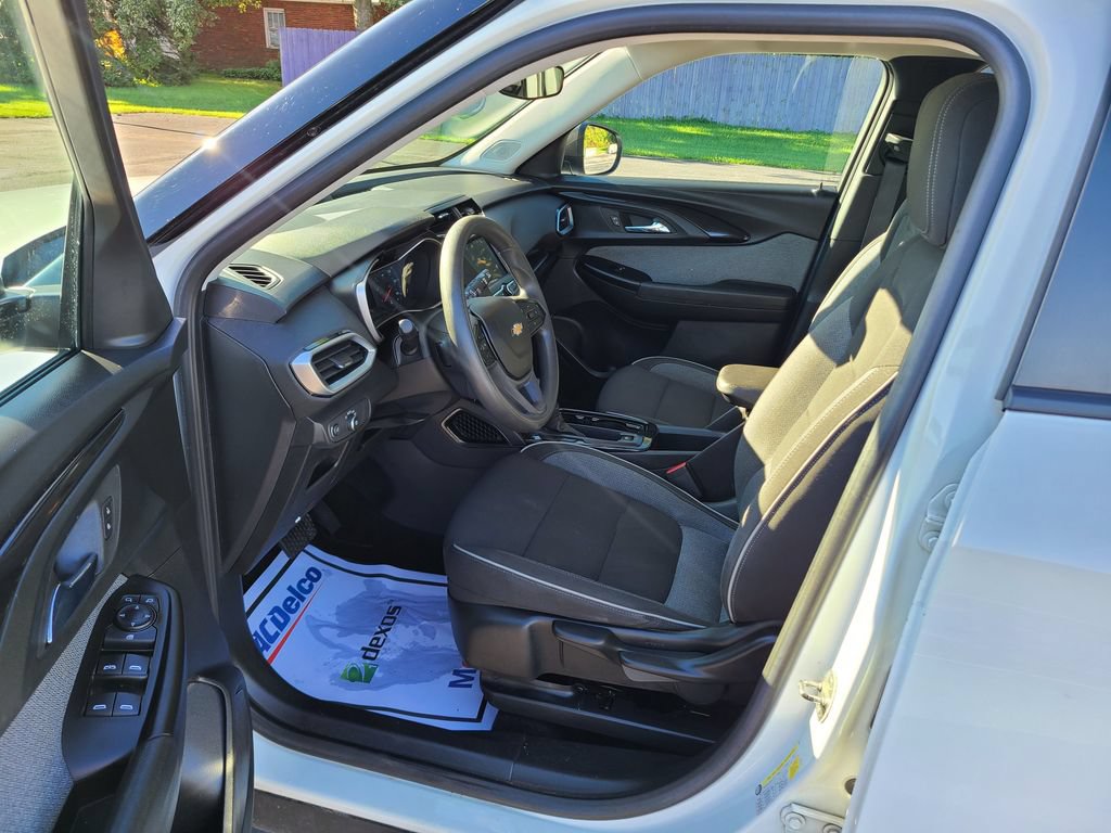 Used 2022 Chevrolet TrailBlazer LS FWD image 20