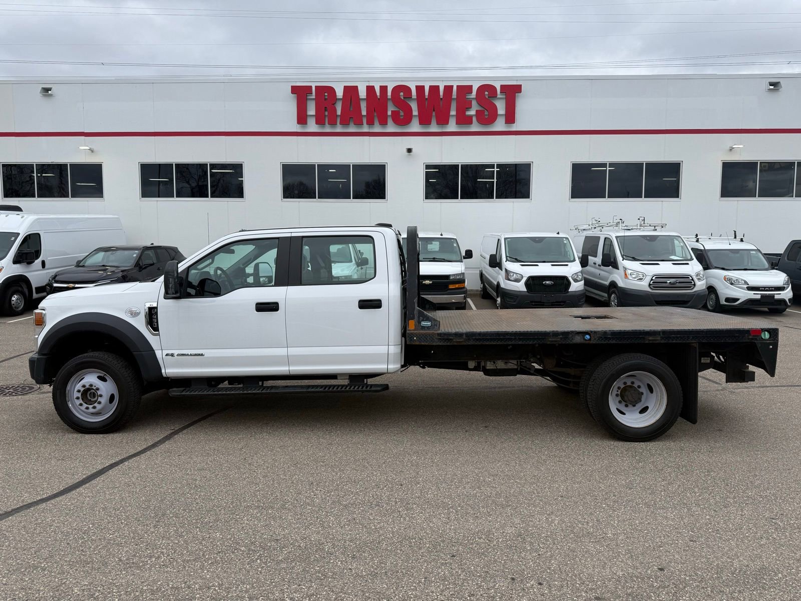 Used 2021 Ford F450 XL image 2
