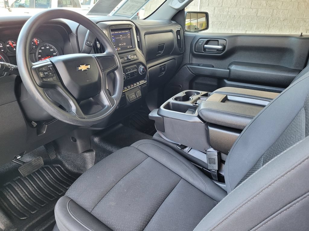 Used 2025 Chevrolet Silverado 1500 W/T RWD image 11