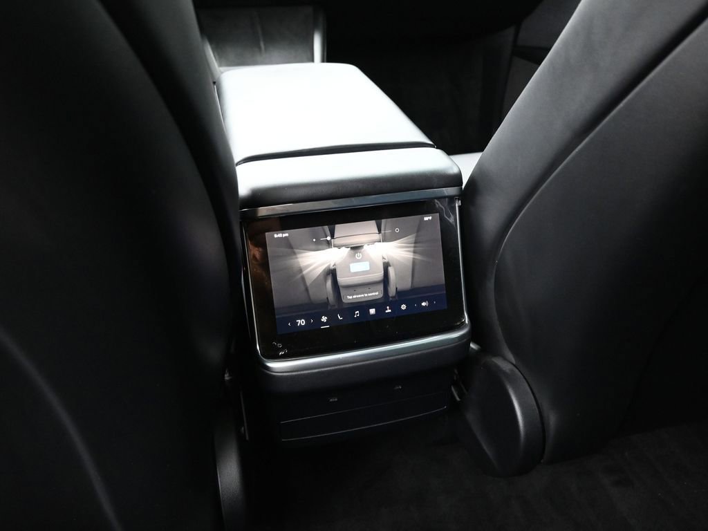 Used 2023 Tesla Model X image 19