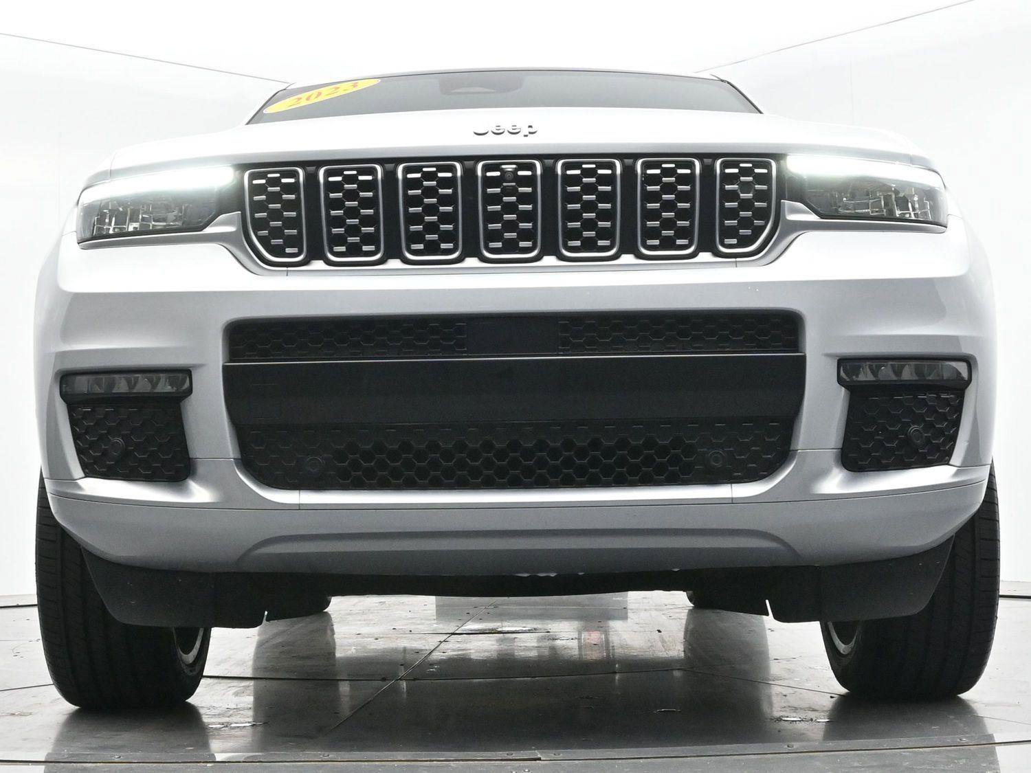 Used 2023 Jeep Grand Cherokee L Summit image 47