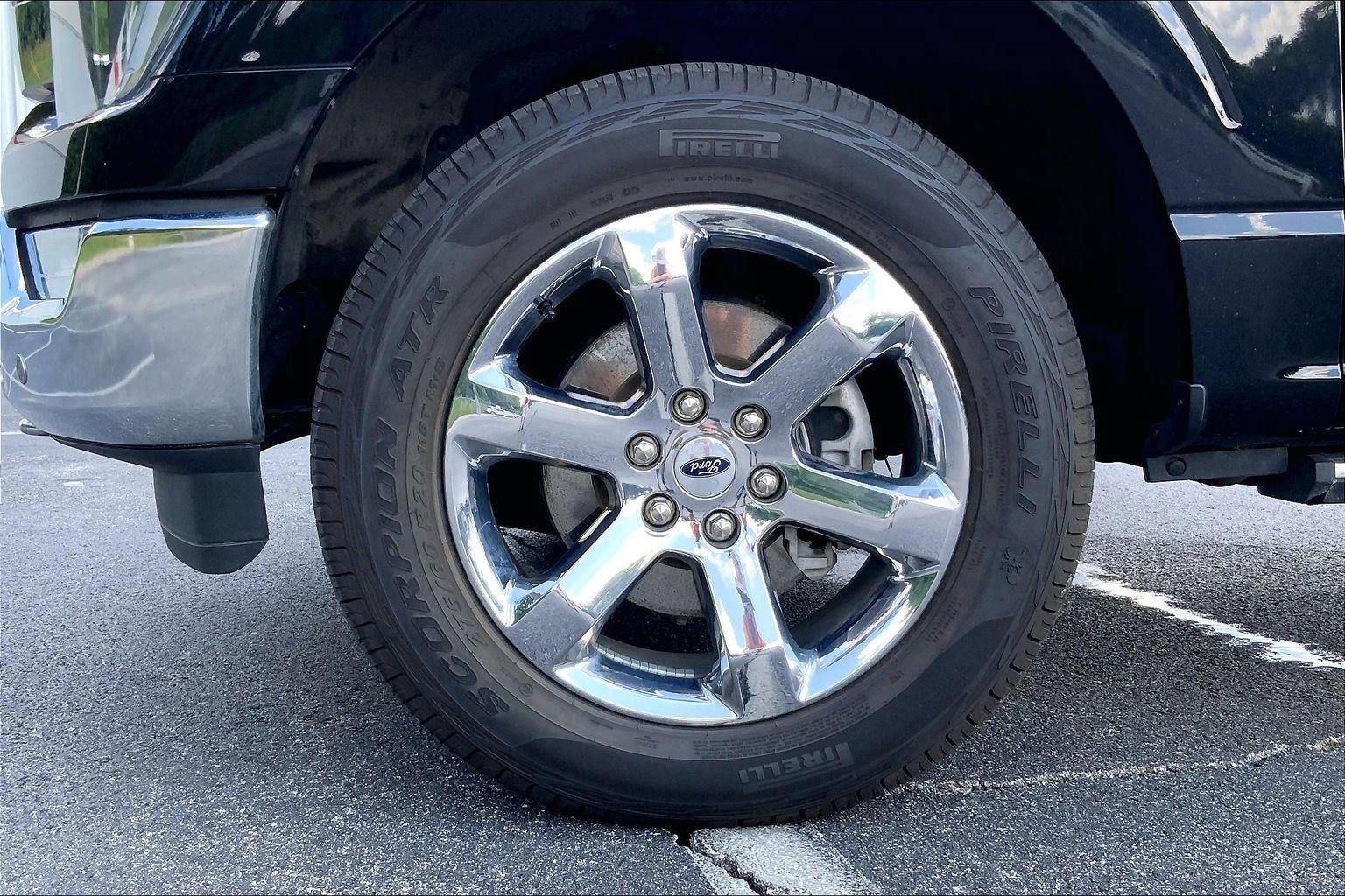 Used 2023 Ford F150 Lariat w/ Equipment Group 502A High AWD/4WD image 9