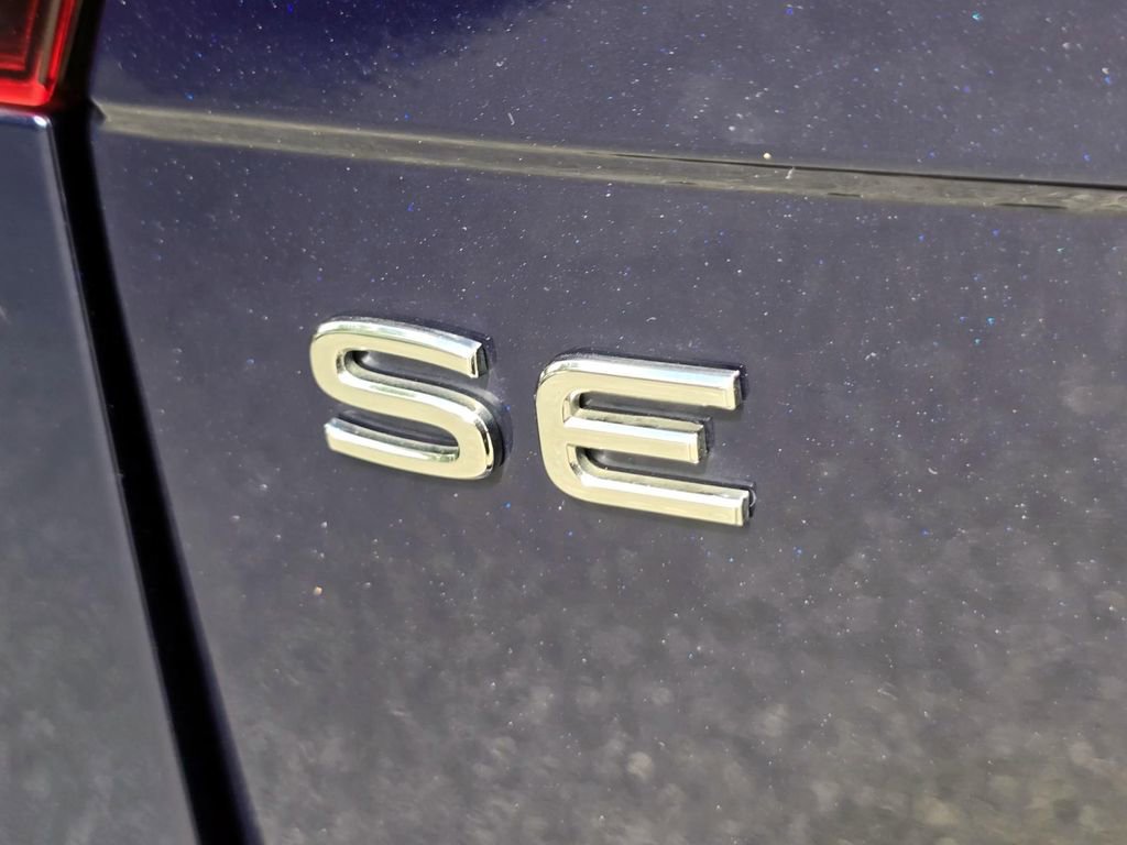 Used 2023 Volkswagen Tiguan SE FWD image 7