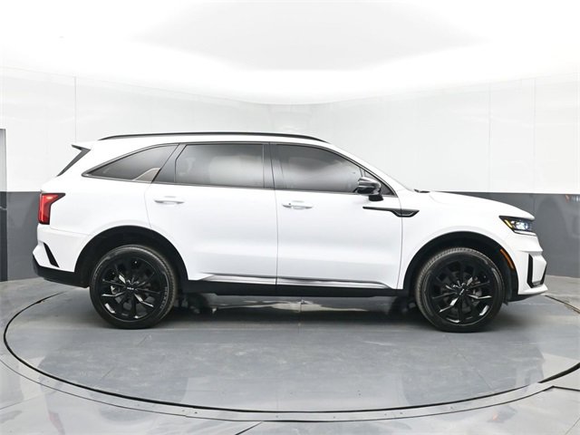 Used 2022 Kia Sorento SX image 11