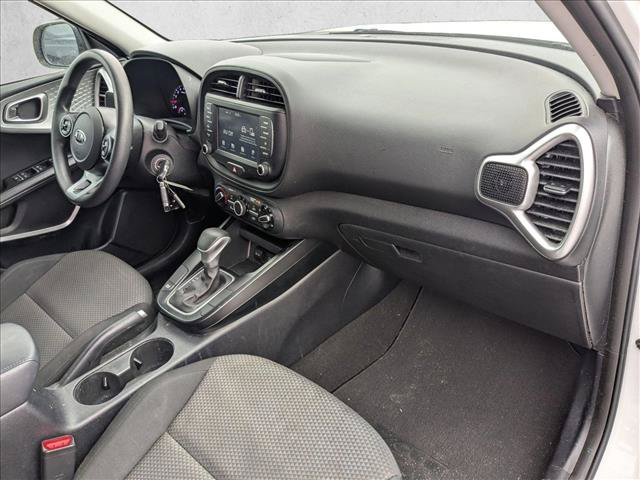 Used 2020 Kia Soul LX FWD image 18