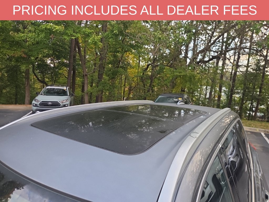 Used 2016 Volvo XC90 T6 R-Design w/ Vision Package AWD/4WD image 4