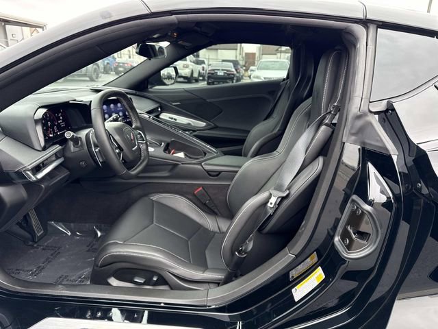 Used 2020 Chevrolet Corvette Stingray Coupe w/ Z51 Performance Package image 11