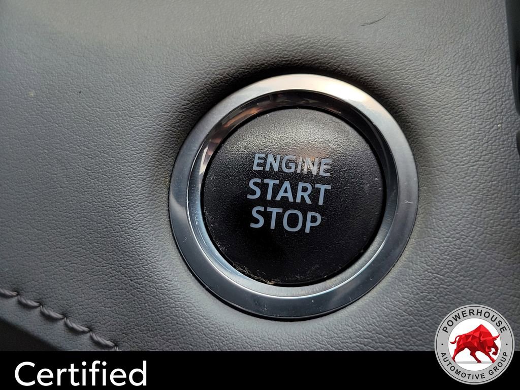 Used 2020 Toyota Highlander XLE FWD image 37