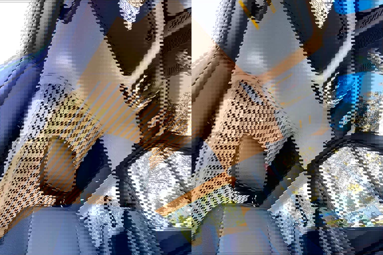 Used 2021 Mercedes-Benz Sprinter 2500 image 14