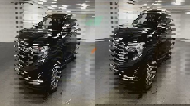 Certified 2018 GMC Terrain SLT w/ Preferred Package image 4