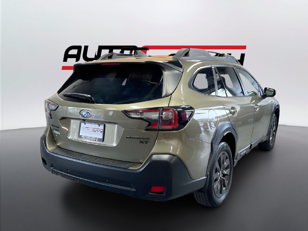 Used 2024 Subaru Outback Onyx Edition XT AWD/4WD image 7