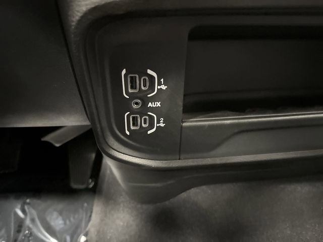 Used 2024 RAM 2500 Big Horn w/ Bed Utility Group image 22