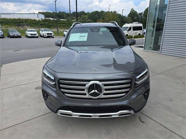 Used 2026 Mercedes-Benz GLB 250 4MATIC image 11