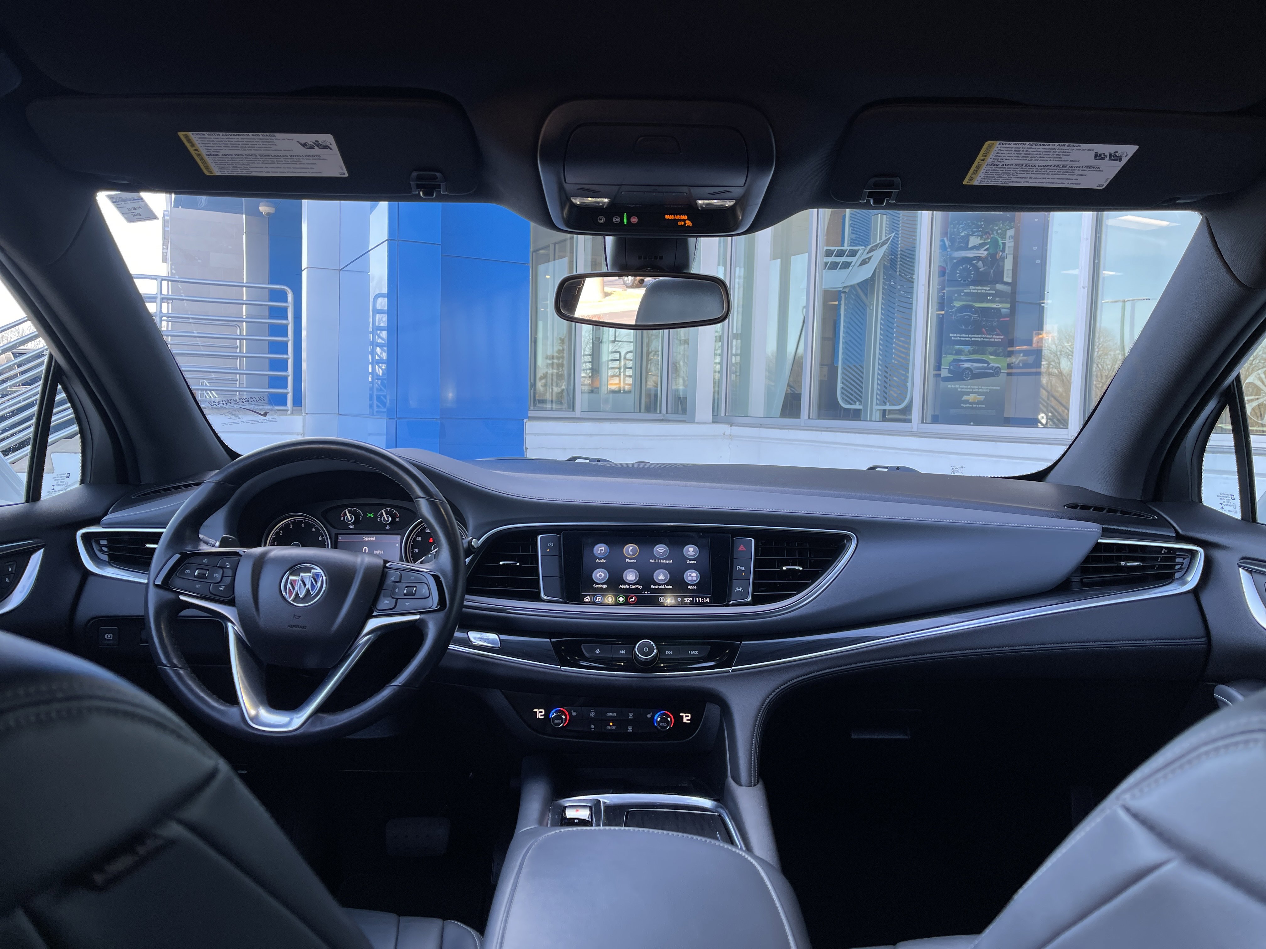 Used 2023 Buick Enclave Essence image 24