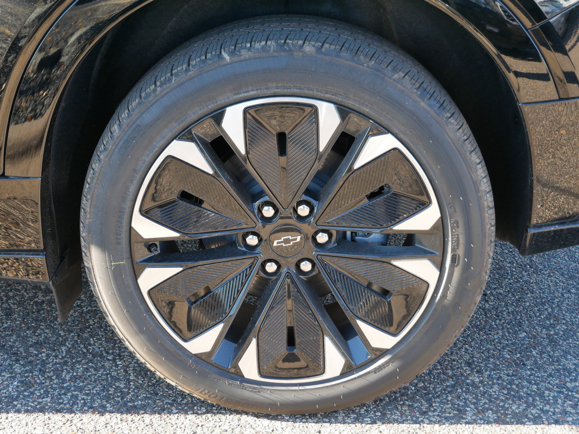 New 2026 Chevrolet Blazer EV RS image 3