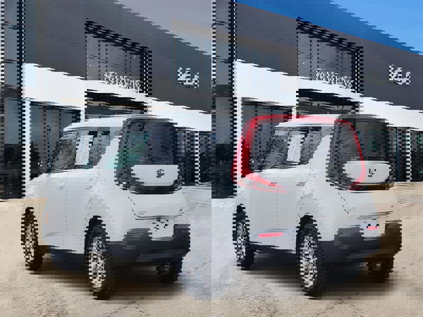 Used 2020 Kia Soul S image 6