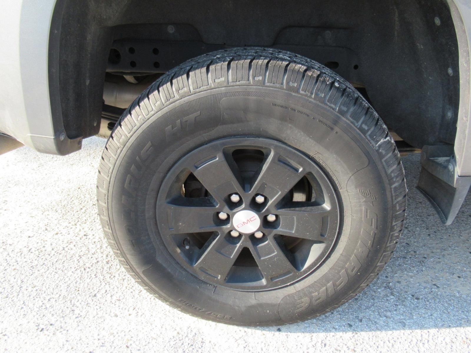 Used 2020 GMC Canyon 2WD Crew Cab w/ Convenience Package image 5