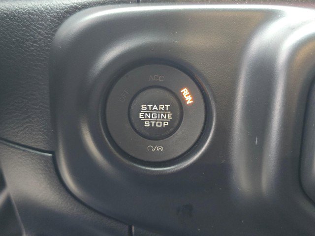 Used 2022 Jeep Wrangler Unlimited Rubicon w/ LED Lighting Group AWD/4WD image 33