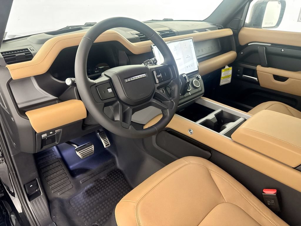 New 2026 Land Rover Defender 90 V8 AWD/4WD image 9