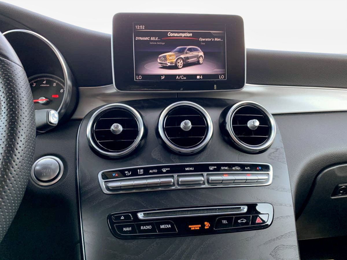 Used 2019 Mercedes-Benz GLC 300 image 27