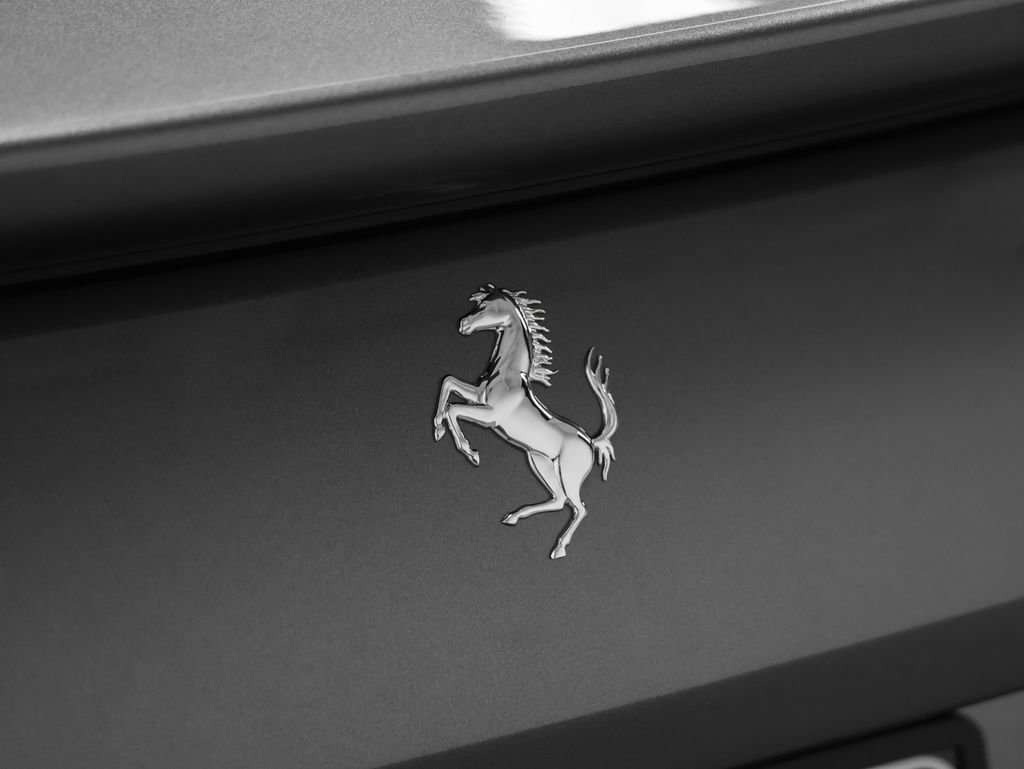 Used 2022 Ferrari Roma image 39