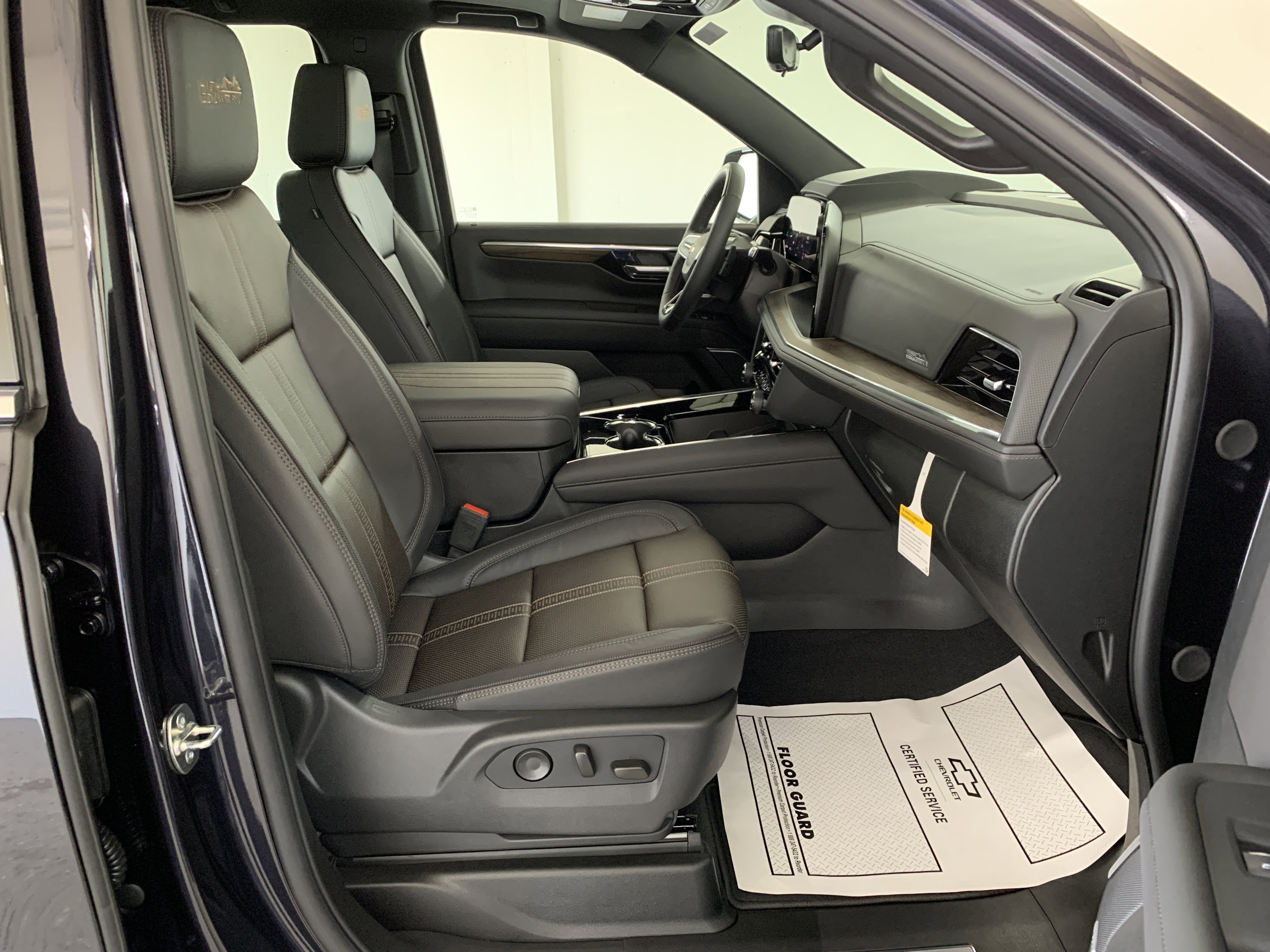 New 2026 Chevrolet Tahoe High Country image 34