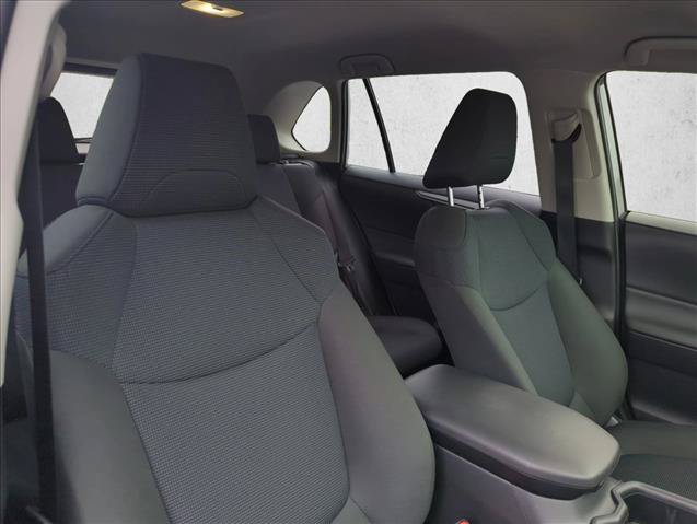 Used 2024 Toyota RAV4 LE AWD/4WD image 30