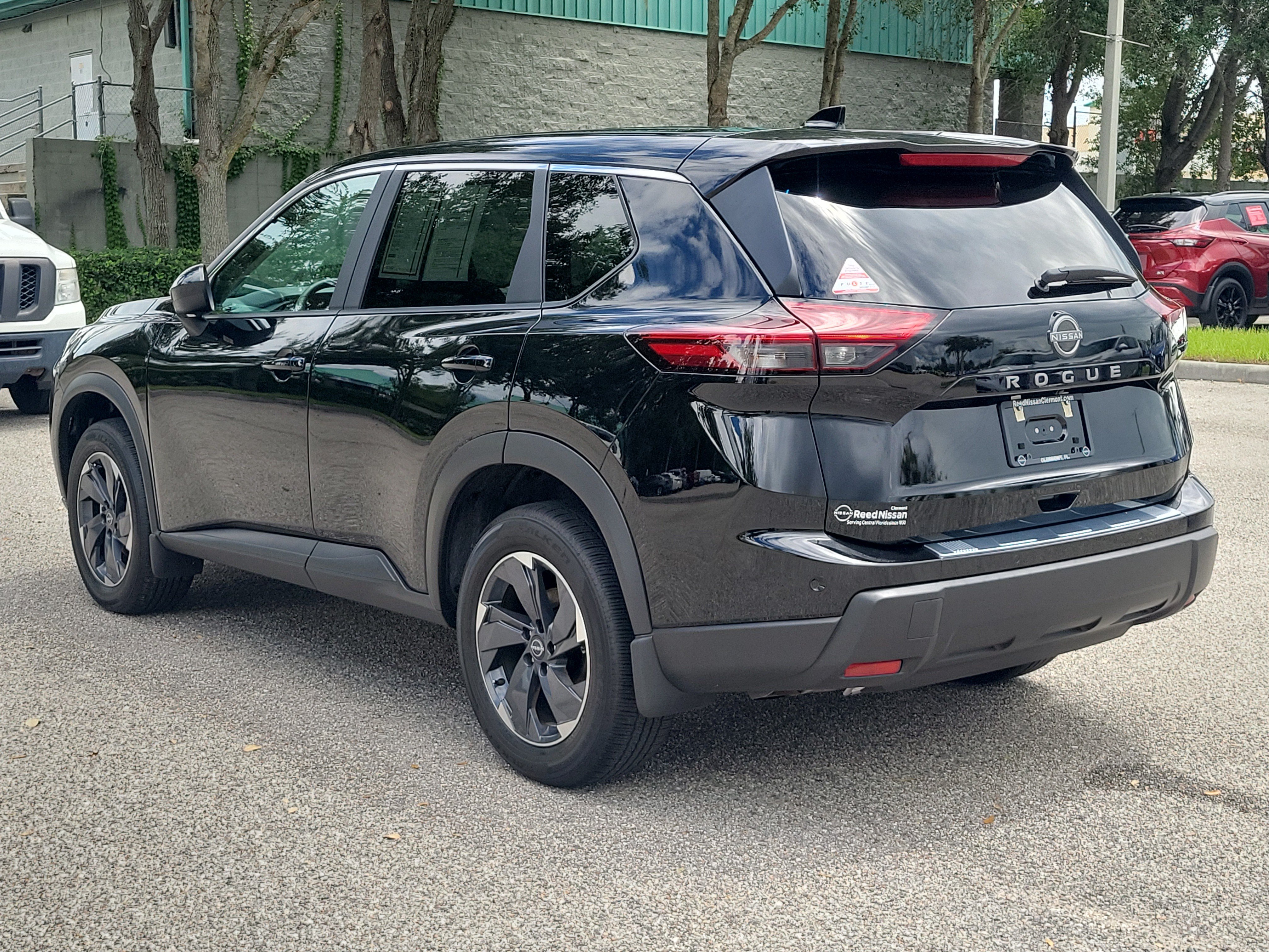 Certified 2026 Nissan Rogue SV w/ Cold Weather Package FWD image 8