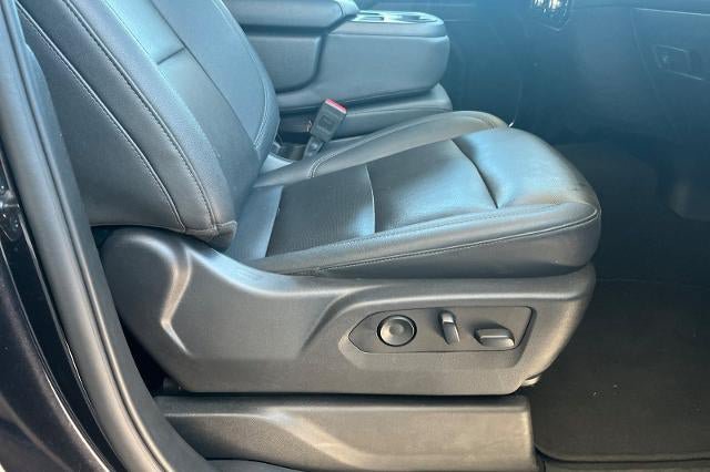 Used 2025 GMC Sierra 1500 SLT AWD/4WD image 26