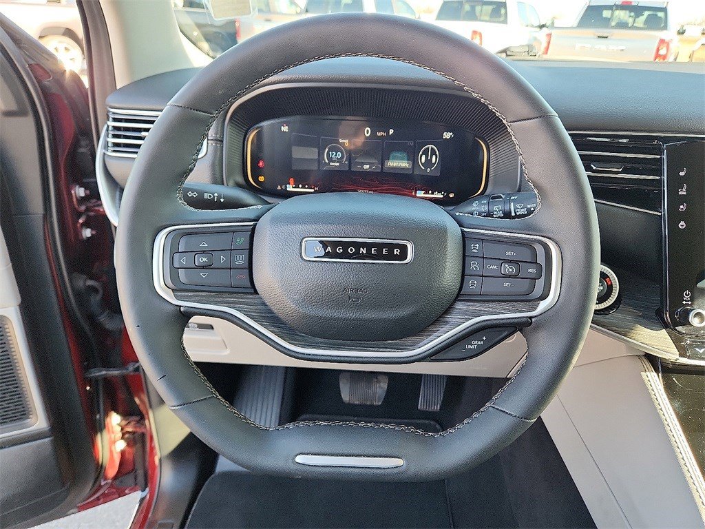 Used 2024 Jeep Wagoneer Series II image 25