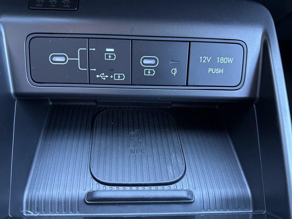 New 2026 Hyundai Kona Limited FWD image 31