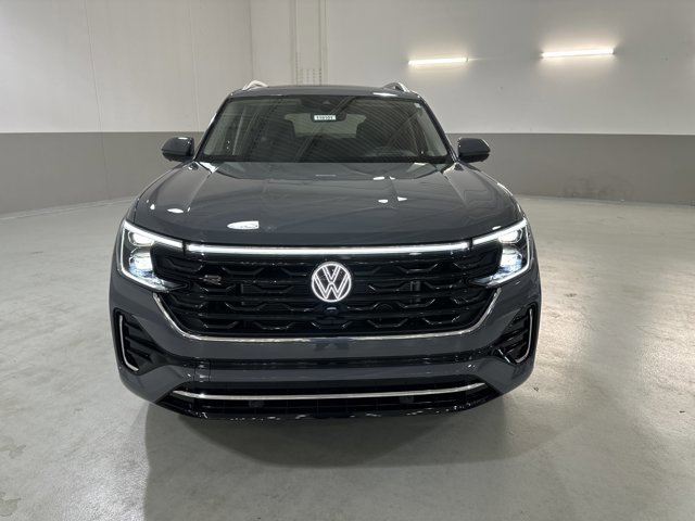 New 2026 Volkswagen Atlas SEL Premium R-Line image 2