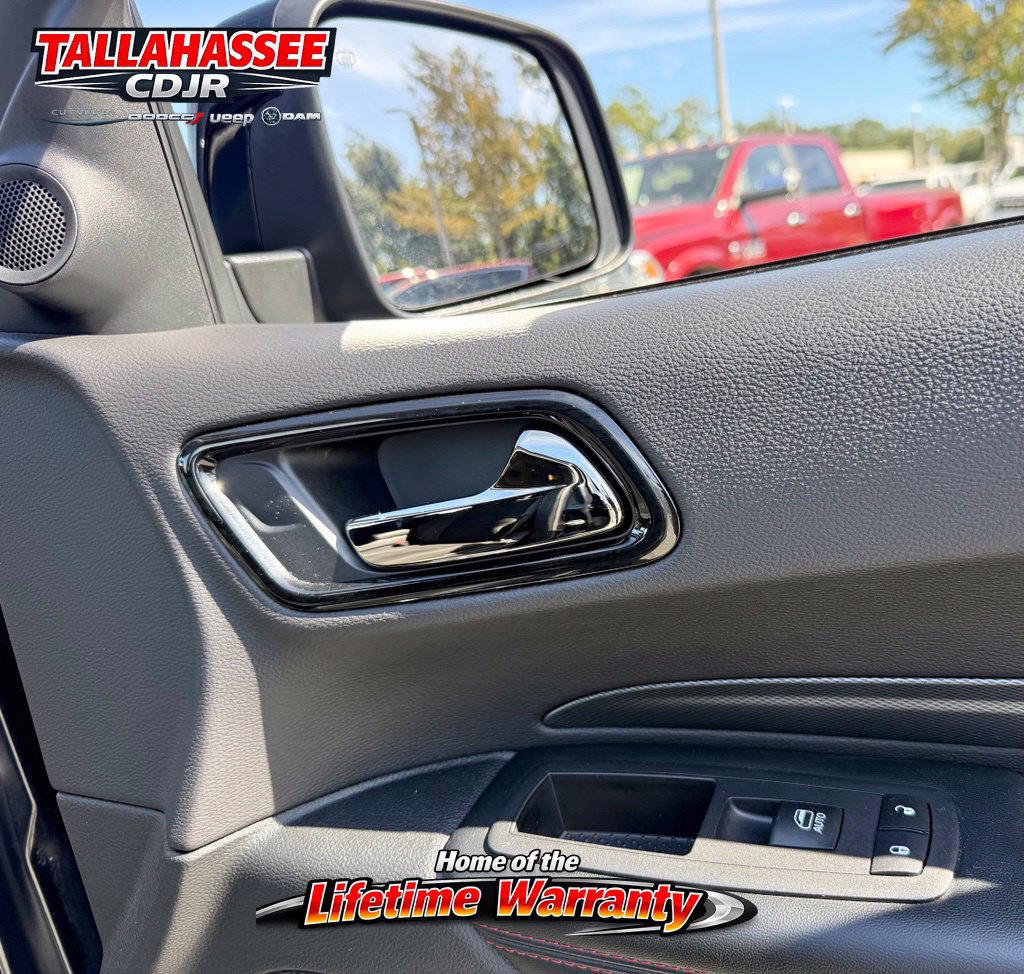 Used 2025 Dodge Durango GT w/ Trailer Tow Group IV AWD/4WD image 36
