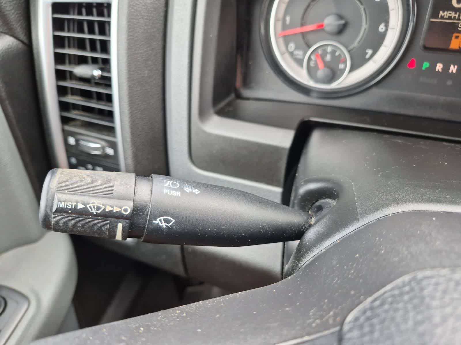 Used 2019 RAM 1500 Classic SLT AWD/4WD image 24