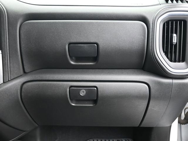 Used 2020 Chevrolet Silverado 2500 LTZ w/ Z71 Off-Road Package image 28