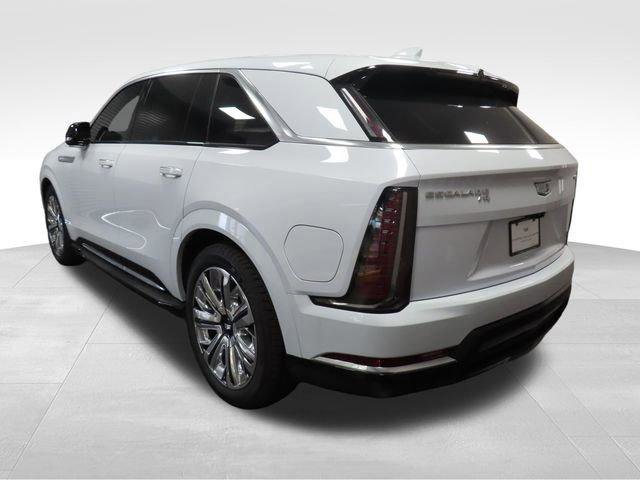 New 2026 Cadillac Escalade IQ Luxury 2 image 3