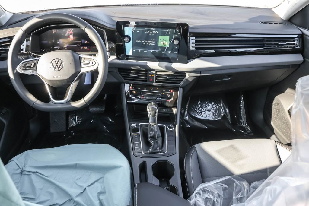 New 2026 Volkswagen Jetta SE FWD image 35