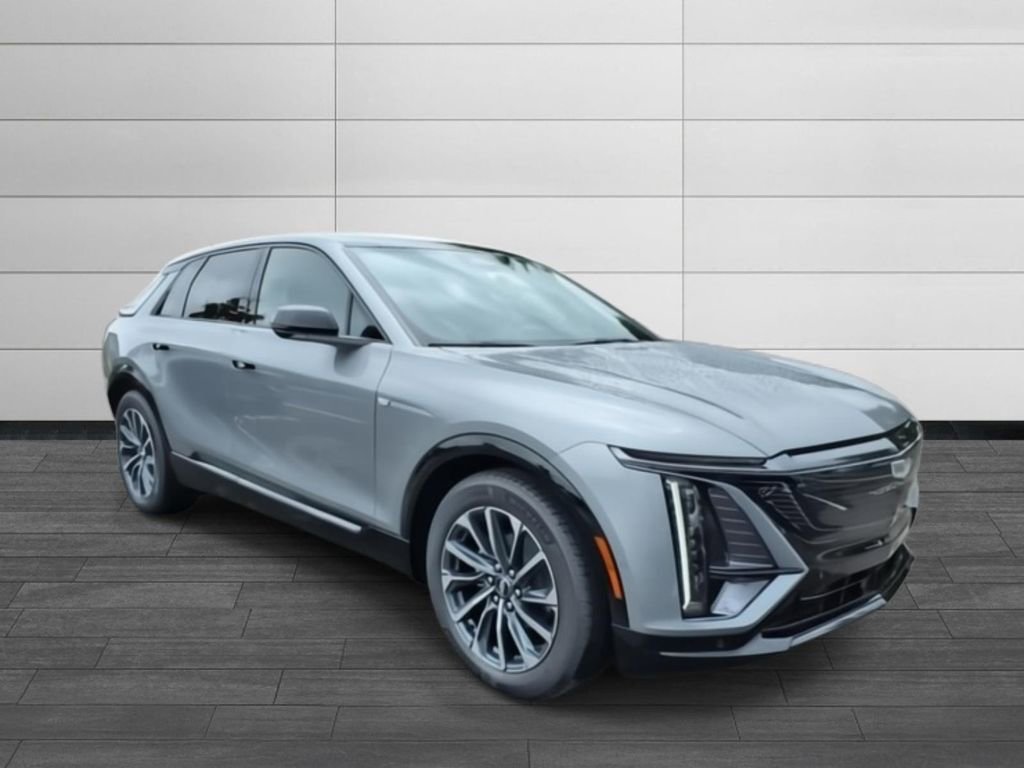 New 2025 Cadillac Lyriq Sport image 7