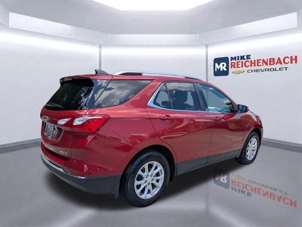 Used 2018 Chevrolet Equinox LT w/ Sun & Infotainment Package AWD/4WD image 4