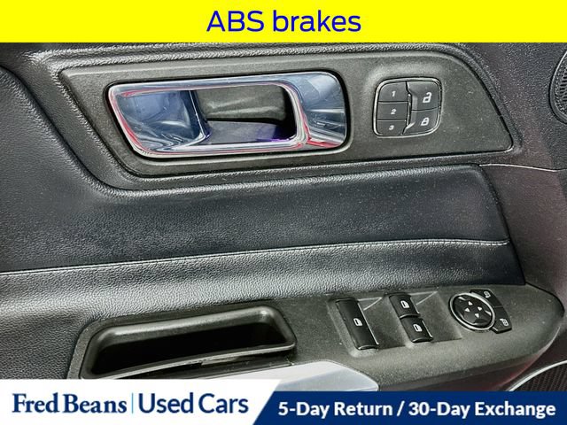 Used 2016 Ford Mustang GT Premium w/ Equipment Group 401A RWD image 23