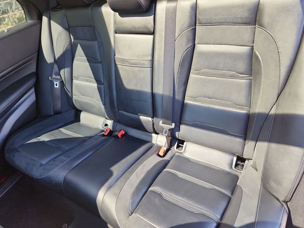 Used 2025 Mercedes-Benz GLE 53 AMG 4MATIC image 26