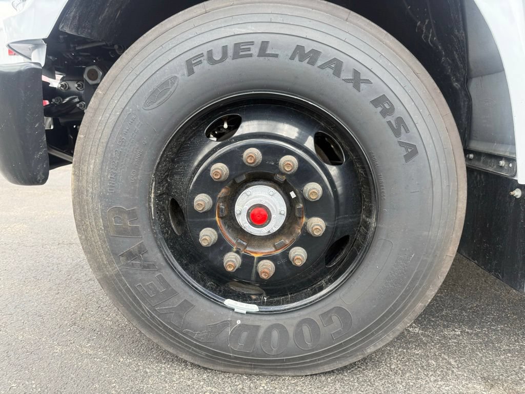 New 2025 Ford F750 2WD Regular Cab Super Duty image 10