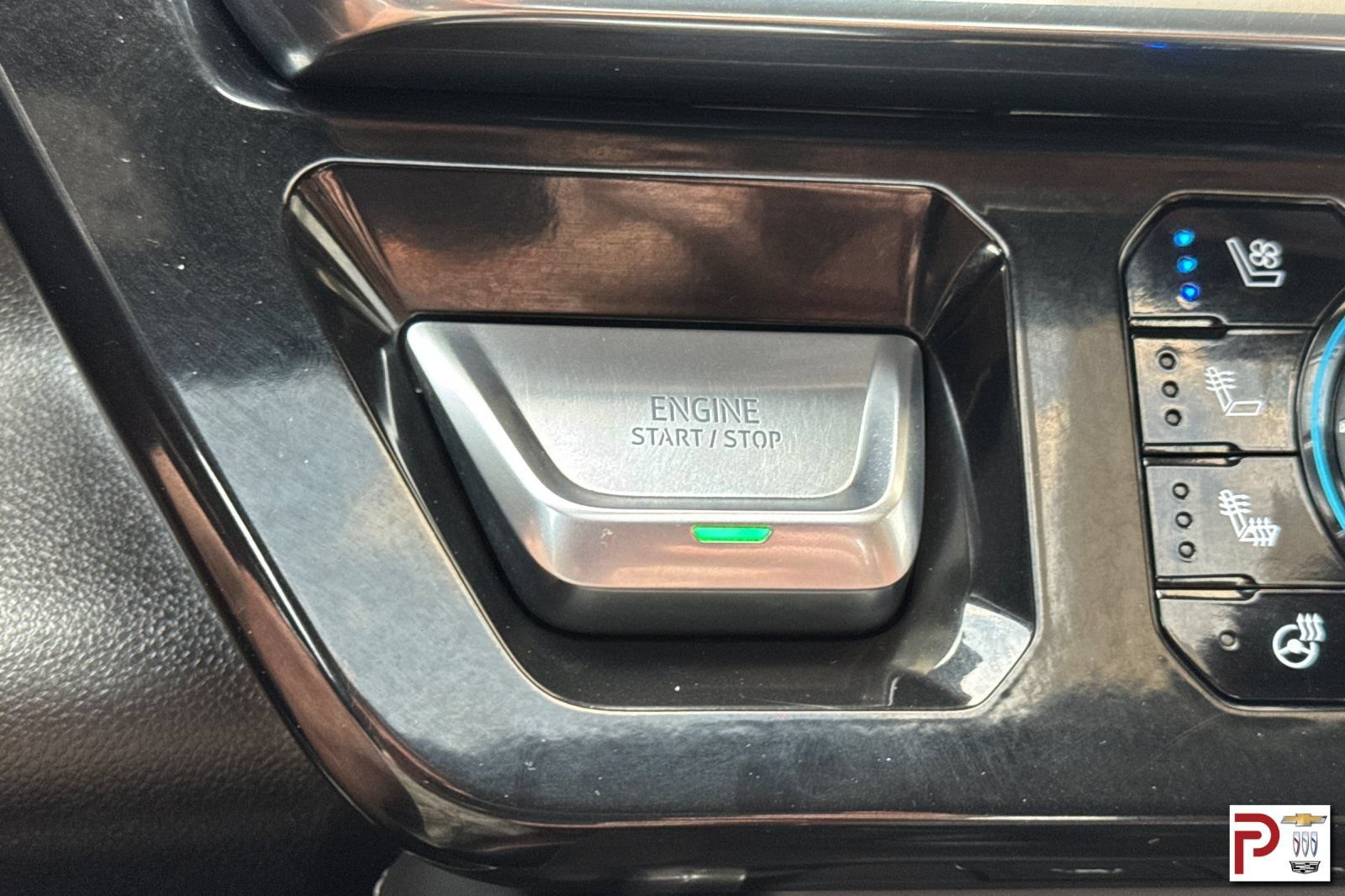 Certified 2024 GMC Sierra 1500 Denali Ultimate AWD/4WD image 25