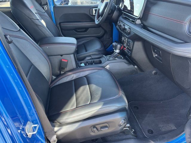 Used 2024 Jeep Wrangler Unlimited Rubicon image 16
