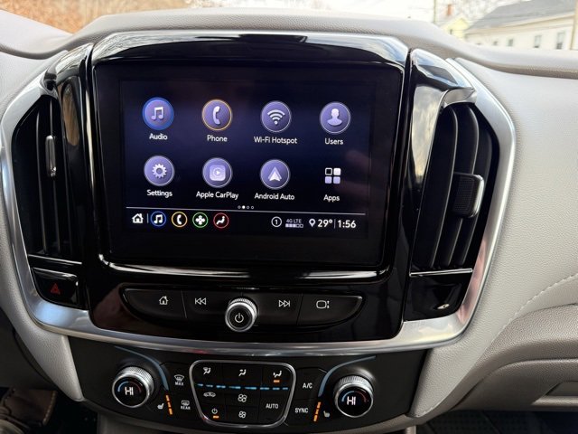 Used 2020 Chevrolet Traverse LT w/ Driver Confidence II Package image 10